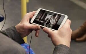 Accede a la mejor programación en vivo desde tu celular